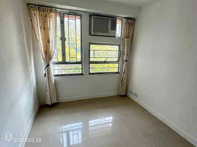 Tai Wai - King Tin Court 02