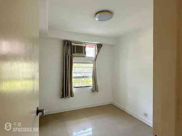 Tai Wai - King Tin Court 01