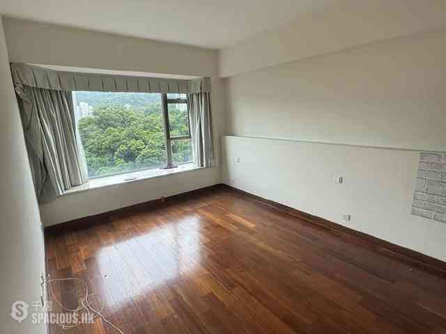Tai Wai - The Great Hill 11