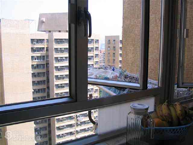 Tai Wai - Ka Tin Court 09