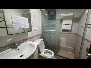 North Point - Ming Yuen Centre 08