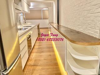 Sai Ying Pun - Luen Tak Building 05