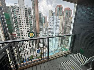 Sai Ying Pun - The Queens 03