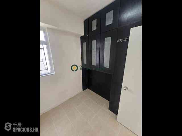 Kennedy Town - Kin Liong Mansion 07