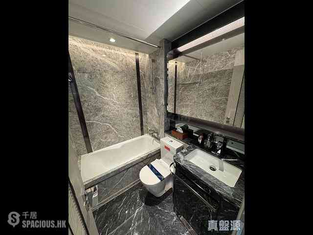 Wong Chuk Hang - The Southside Phase 3B Blue Coast Tower 2B 07