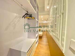 Sai Ying Pun - Luen Tak Building 07