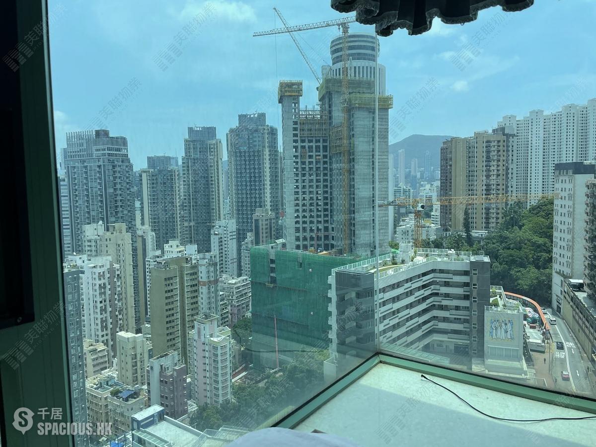 Wan Chai - Royal Court 01