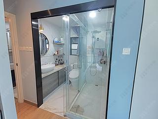 Wan Chai - Royal Court 10