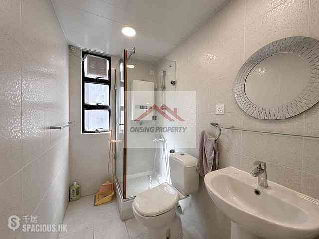 Mid Levels West - Rowen Court 04