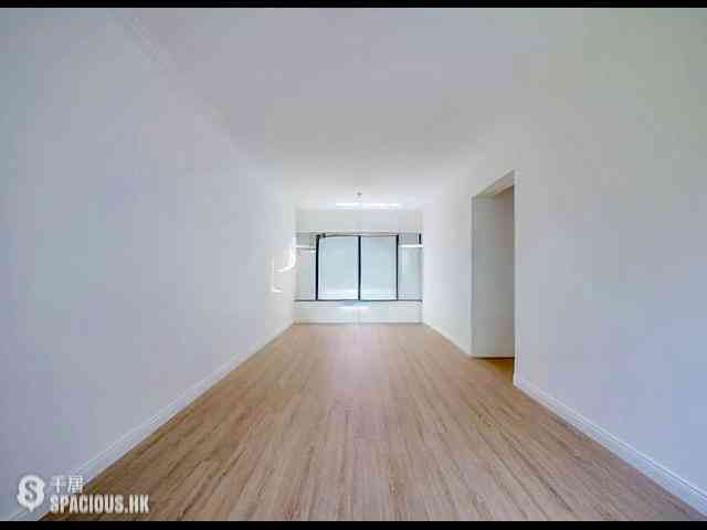 Mid Levels Central - Hillsborough Court 01