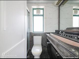 Mid Levels Central - Hillsborough Court 07