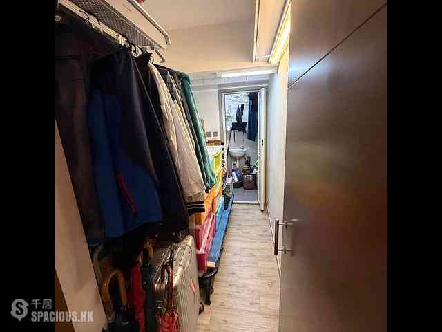 Sai Ying Pun - Kam Ning Mansion 07