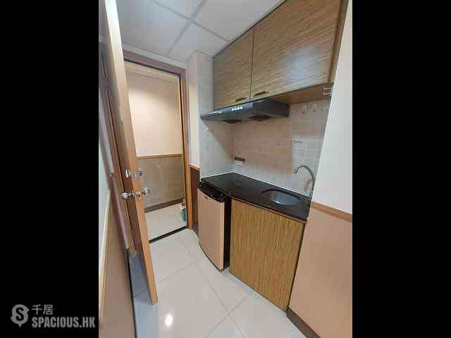 Tsim Sha Tsui - Universal Mansion 10