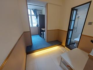 Tsim Sha Tsui - Universal Mansion 12