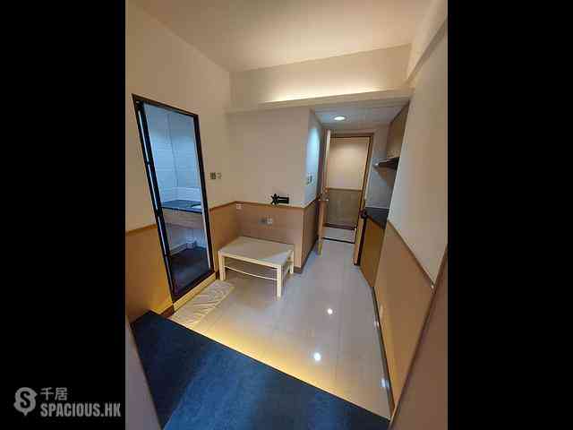 Tsim Sha Tsui - Universal Mansion 13