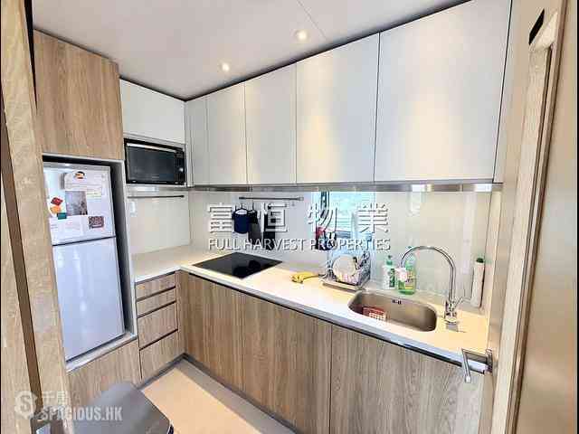Happy Valley - Tagus Residences 08