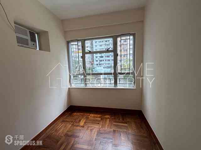 Soho - Tung Shing Terrace 05