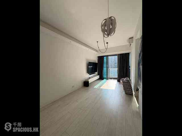 Tseung Kwan O - Twin Peaks 01