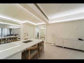 Wan Chai - Convention Plaza Apartments 05