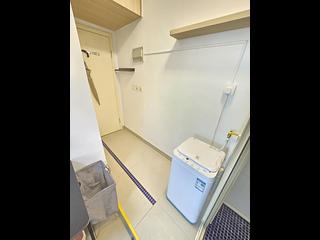Sai Ying Pun - Luen Tak Building 06