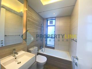 Sai Ying Pun - Island Crest 05