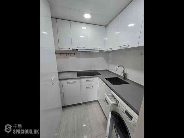 Kennedy Town - Smithfield Terrace Block C 03