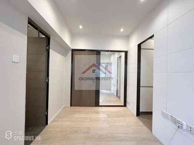 Wan Chai - Star Studios I & II 02
