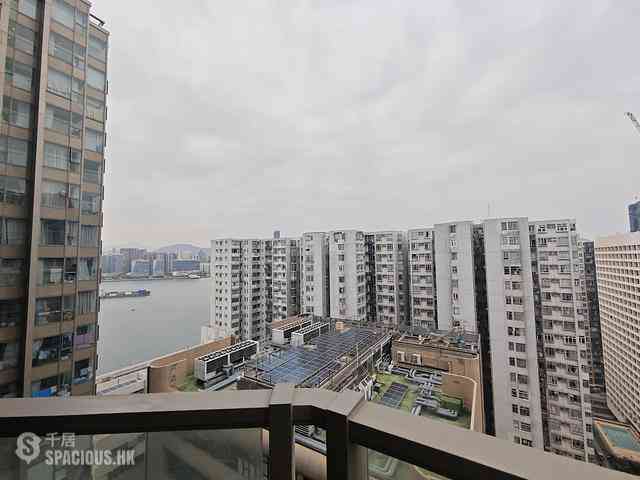 Fortress Hill - Harbour Glory Block 6 01