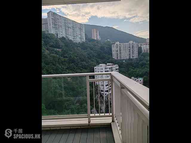 Happy Valley - The Altitude 01