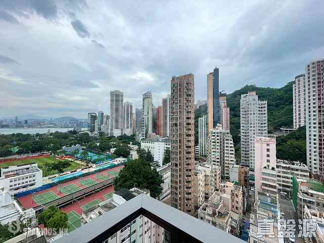 Tai Hang - The Warren 01