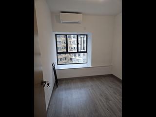 Mid Levels Central - Blessings Garden Phase 2 03