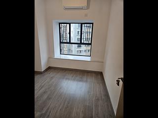 Mid Levels Central - Blessings Garden Phase 2 11