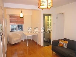 Soho - King Ho Building 04