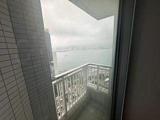 Quarry Bay - Royal Terrace 03