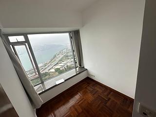 Quarry Bay - Royal Terrace 06
