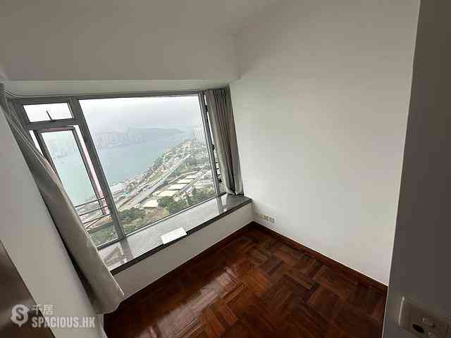 Quarry Bay - Royal Terrace 06