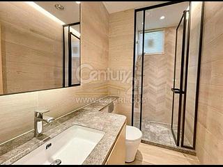 Repulse Bay - Fortuna Court 09