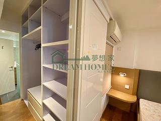 Sai Ying Pun - Luen Tak Building 06