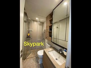 Mong Kok - Skypark 07