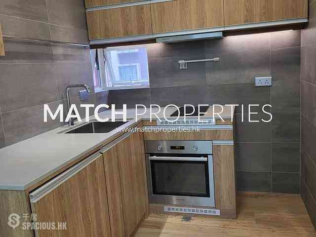 Sai Ying Pun - Cheong King Court 06