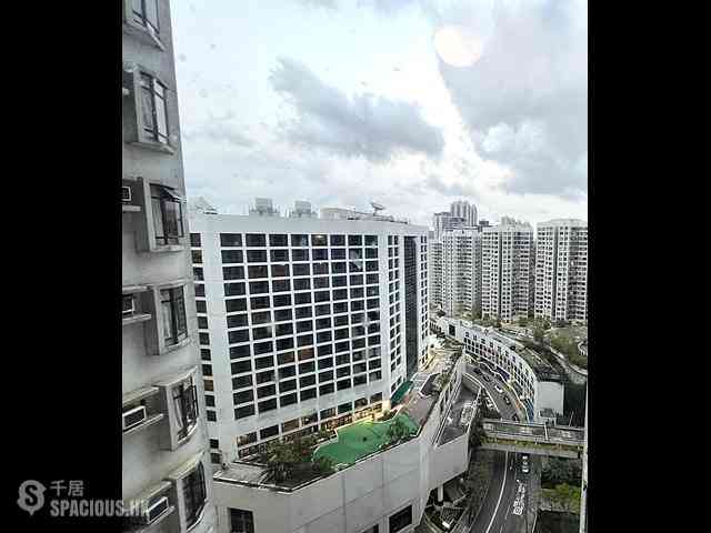 Quarry Bay - Kornhill Block P 01