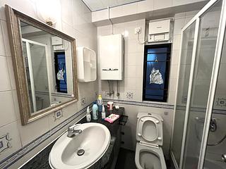 Quarry Bay - Kornhill Block P 04
