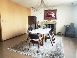 Mid Levels Central - Chung Tak Mansion 03