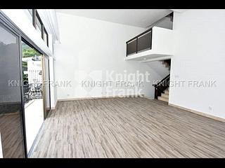 The Peak - Watford Villa 10