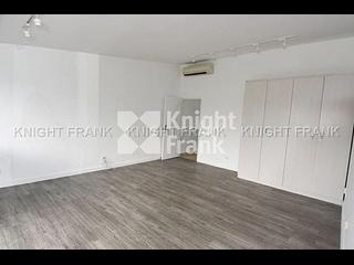 The Peak - Watford Villa 15