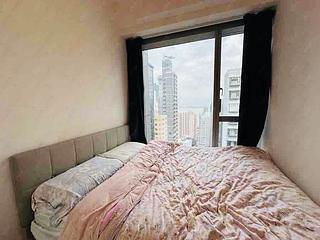 Sai Ying Pun - King's Hill 02