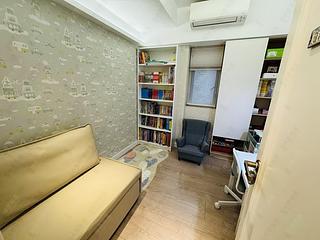 Pok Fu Lam - Aqua 33 07