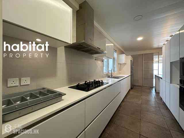Stubbs Road - Leon Court 16