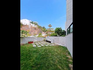 Siu Lam - Peak Castle 04