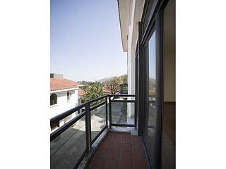 Chung Hom Kok - Casa Del Sol 14